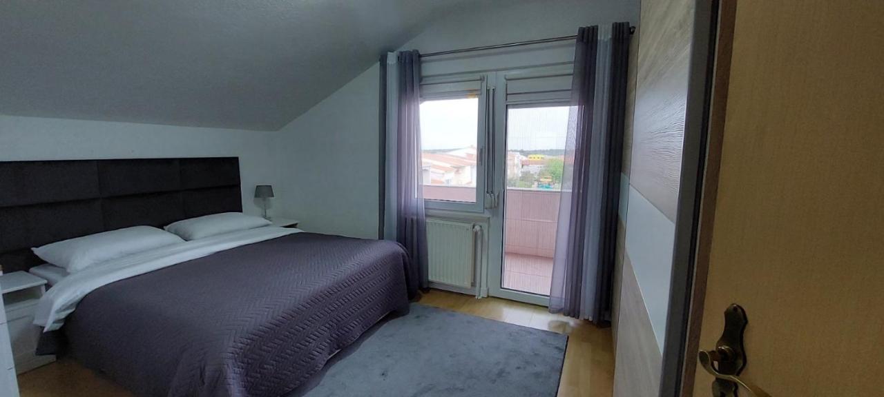 Apartman Laura Lejlighed Zadar Eksteriør billede