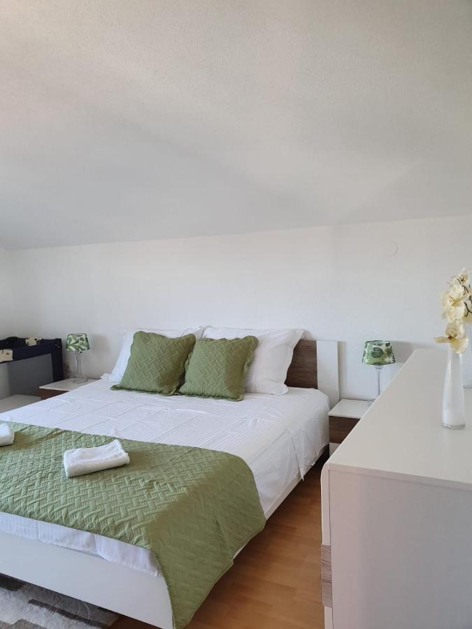 Apartman Laura Lejlighed Zadar Eksteriør billede